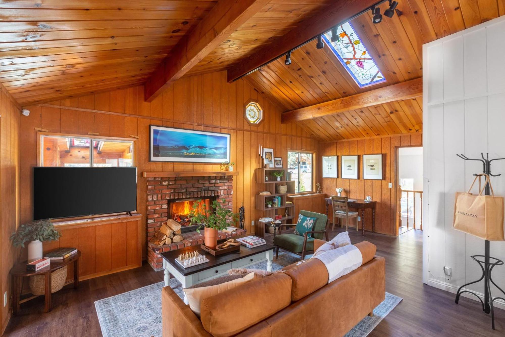 Hébergement de vacances Turtlebear By Avantstay Stunning Character W Entertainers Patio Table Tennis Lac Big Bear